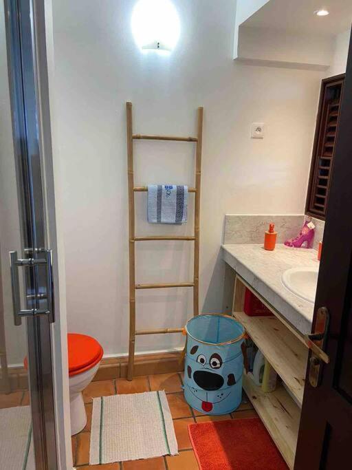 Studio Paisible Avec Piscine, Pas Loin De La Plage La Trinite Εξωτερικό φωτογραφία